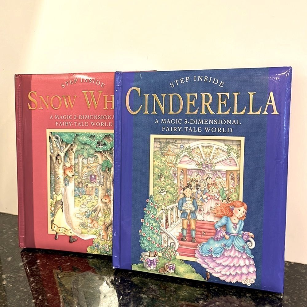 Cinderella & Snow White Step Inside -Magic 3-Dimensional Fairy-Tale Worl…